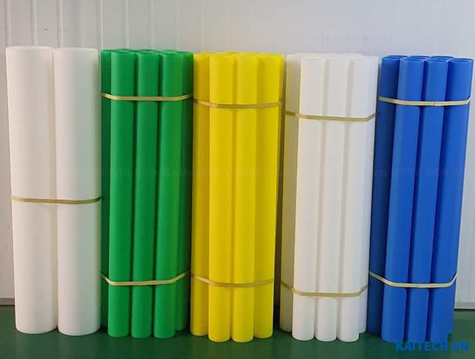 Gia công lõi nhựa HDPE 76mm màu sắc theo yêu cầu Gia công lõi nhựa HDPE 76mm màu sắc theo yêu cầu