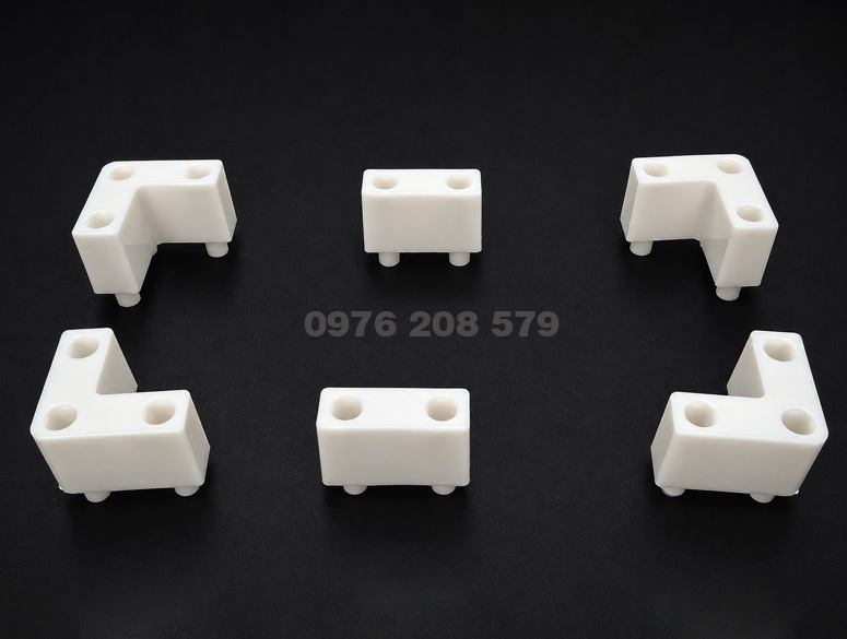 Con kê góc dùng cho khay sấy nhựa Kai6080 Con kê góc dùng cho khay sấy nhựa Kai6080