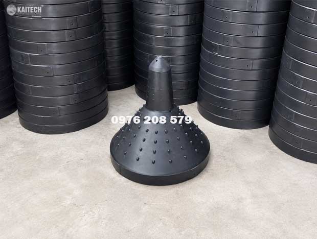 Phễu nhựa Topbase giá rẻ (nhựa PP tái chế)