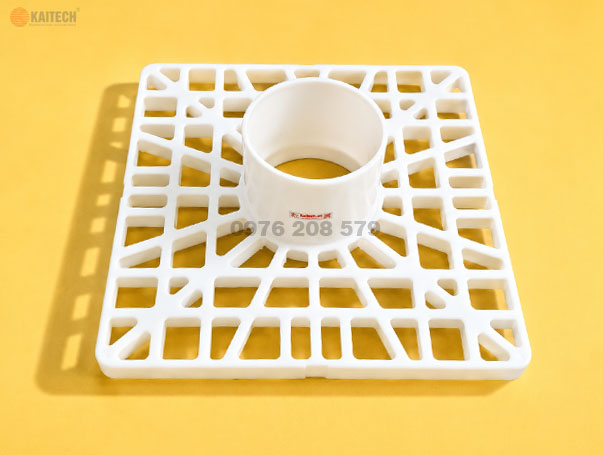 Tấm nhựa vuông bịt đầu cuộn màng 6inch (Square Core Plug)
